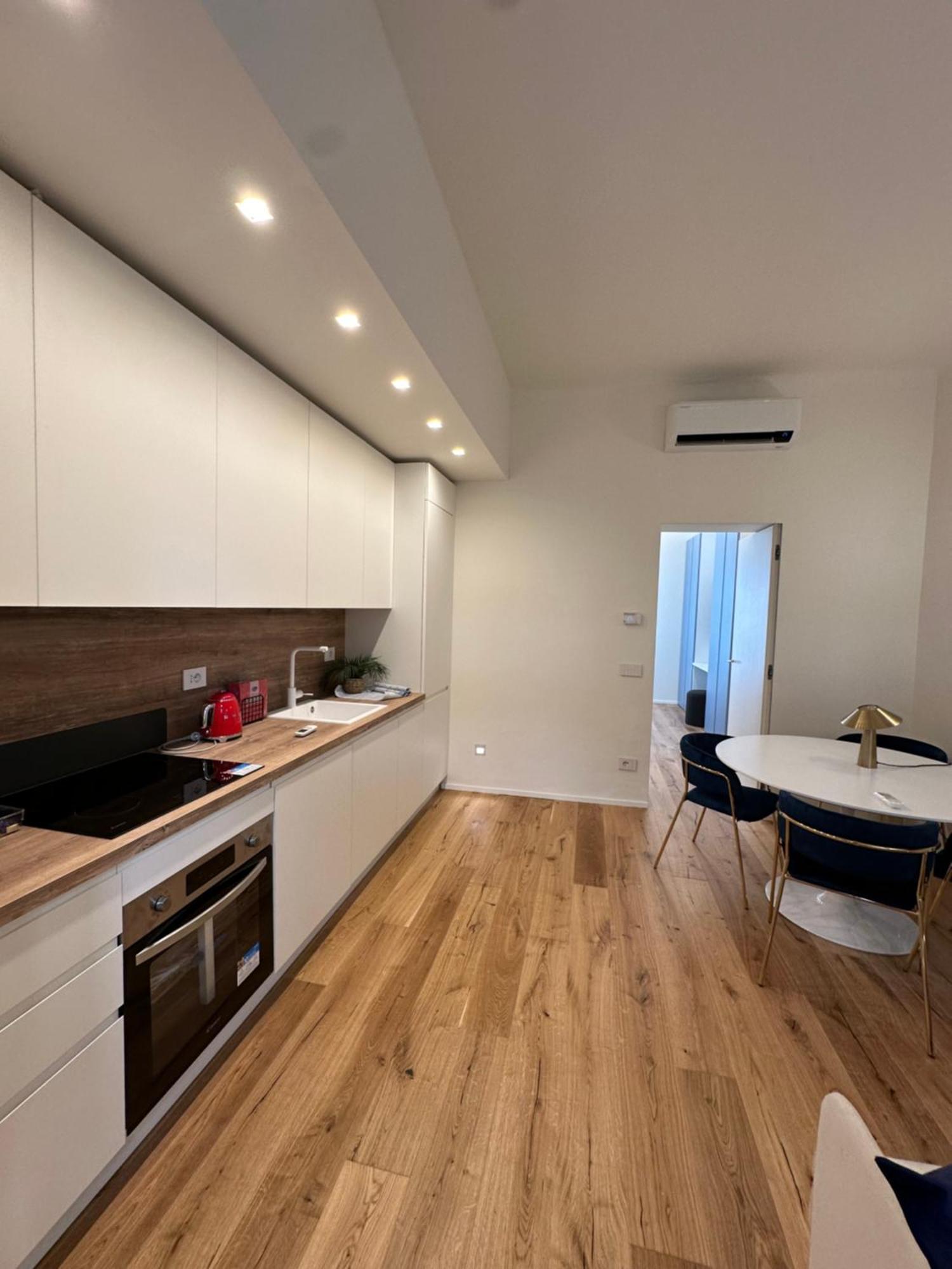 Private Apartment With Wi-Fi Milano City Near Duomo Atena Екстериор снимка